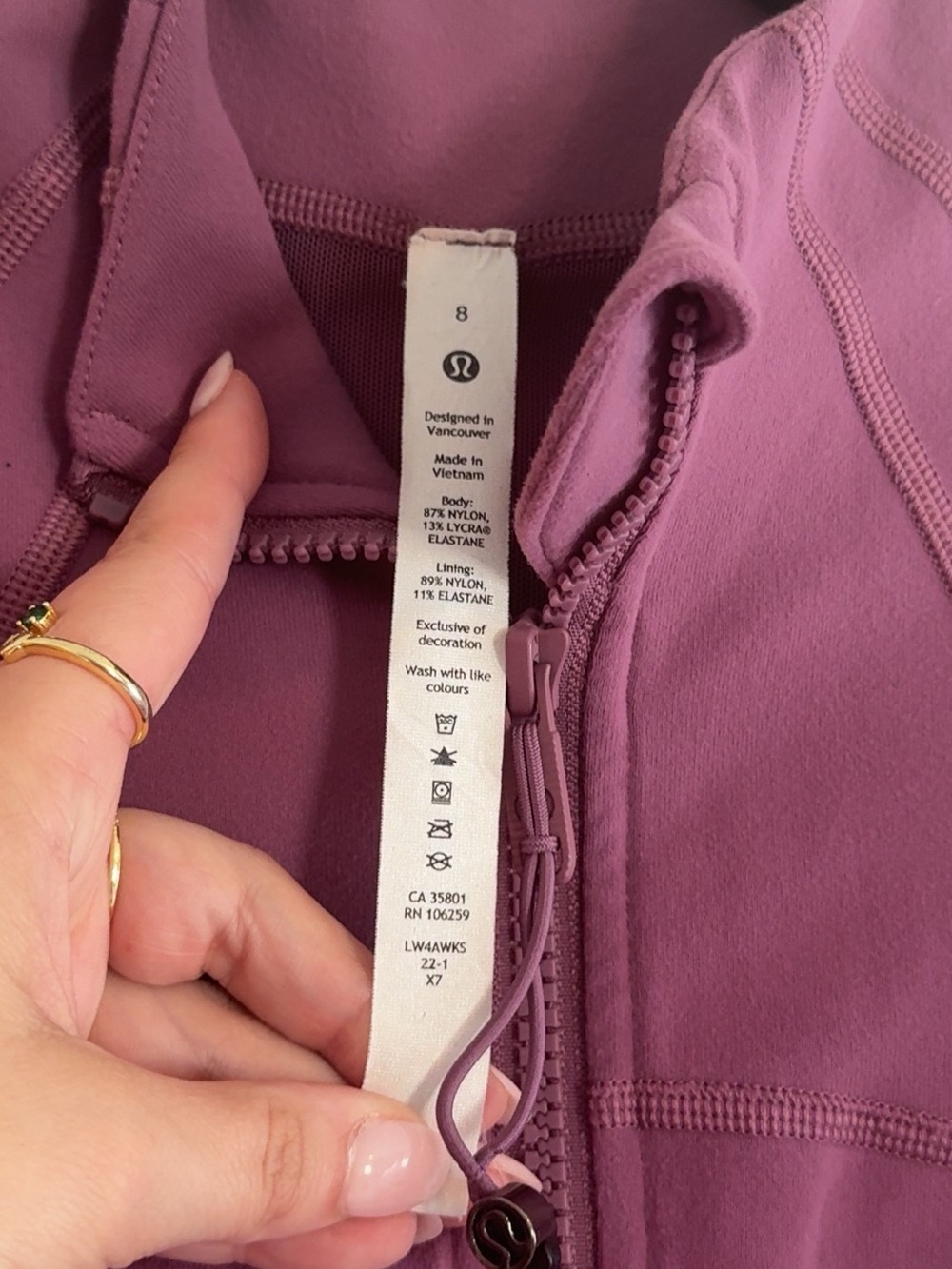 Lululemon Size 8 Luon Define Fitted Jacket - Picture 7 of 10